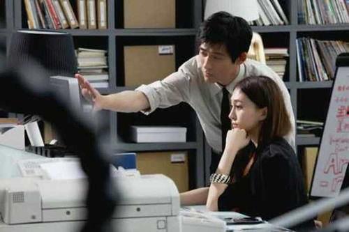 办公室恋情在线观看,浪漫邂逅，职场火花
